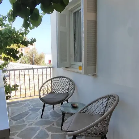 Dandelion Paros Iv * Kostos